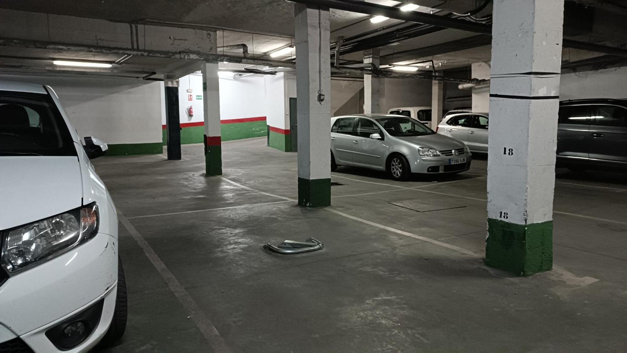 Sherryflat Caballeros - Parking Jerez de la Frontera Buitenkant foto