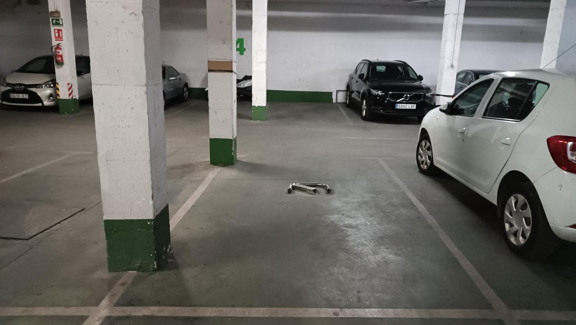 Sherryflat Caballeros - Parking Jerez de la Frontera Buitenkant foto